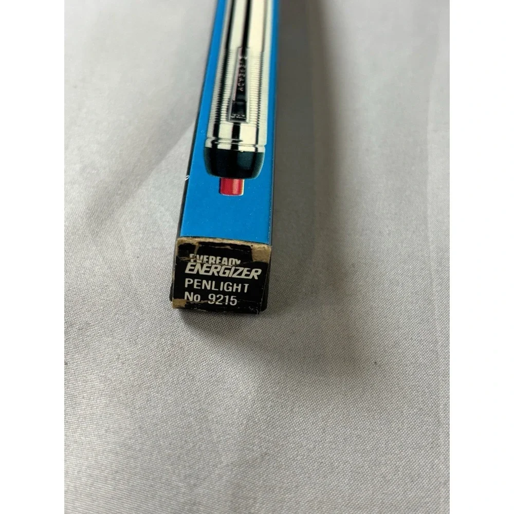 Vintage Eveready Energizer Penlight No 9215‎